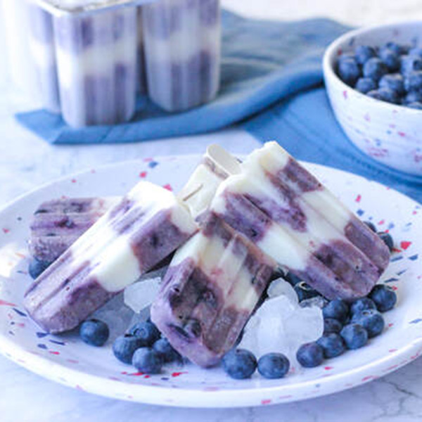 Blueberry Oatmeal Yogurt Popsicles